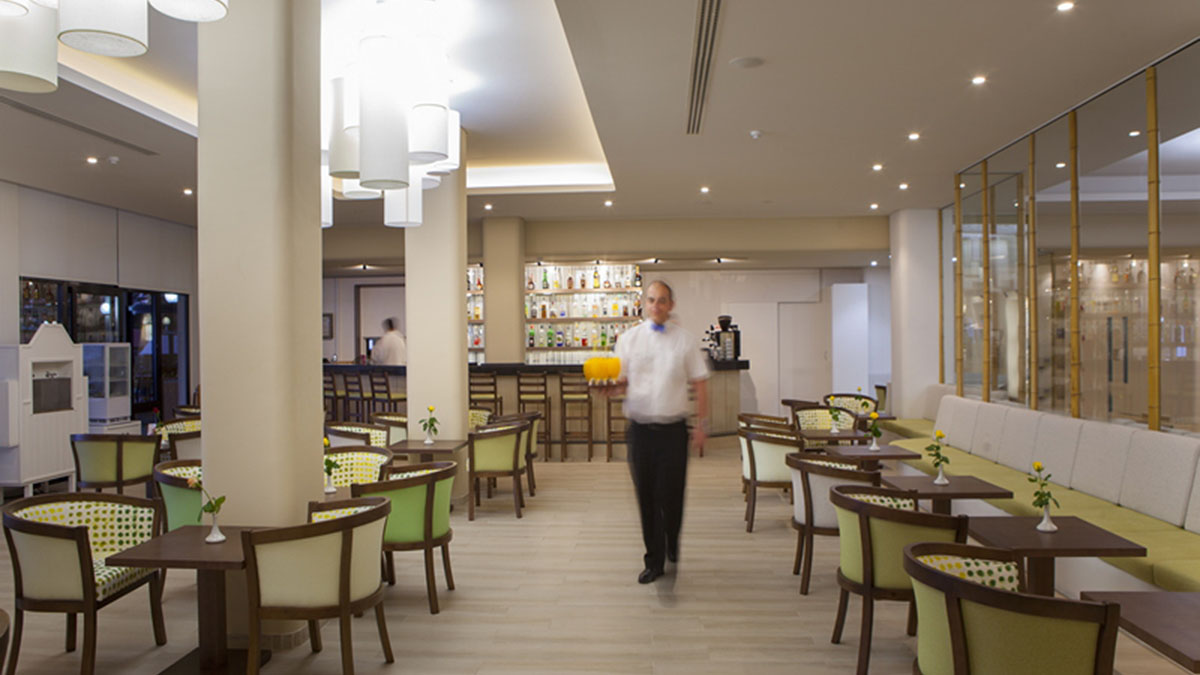 Cavo Maris Beach Hotel